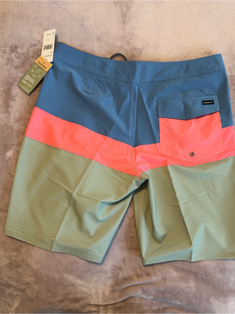 Quiksilver Men's Colorblock Board Shorts - Picture 2 of 6